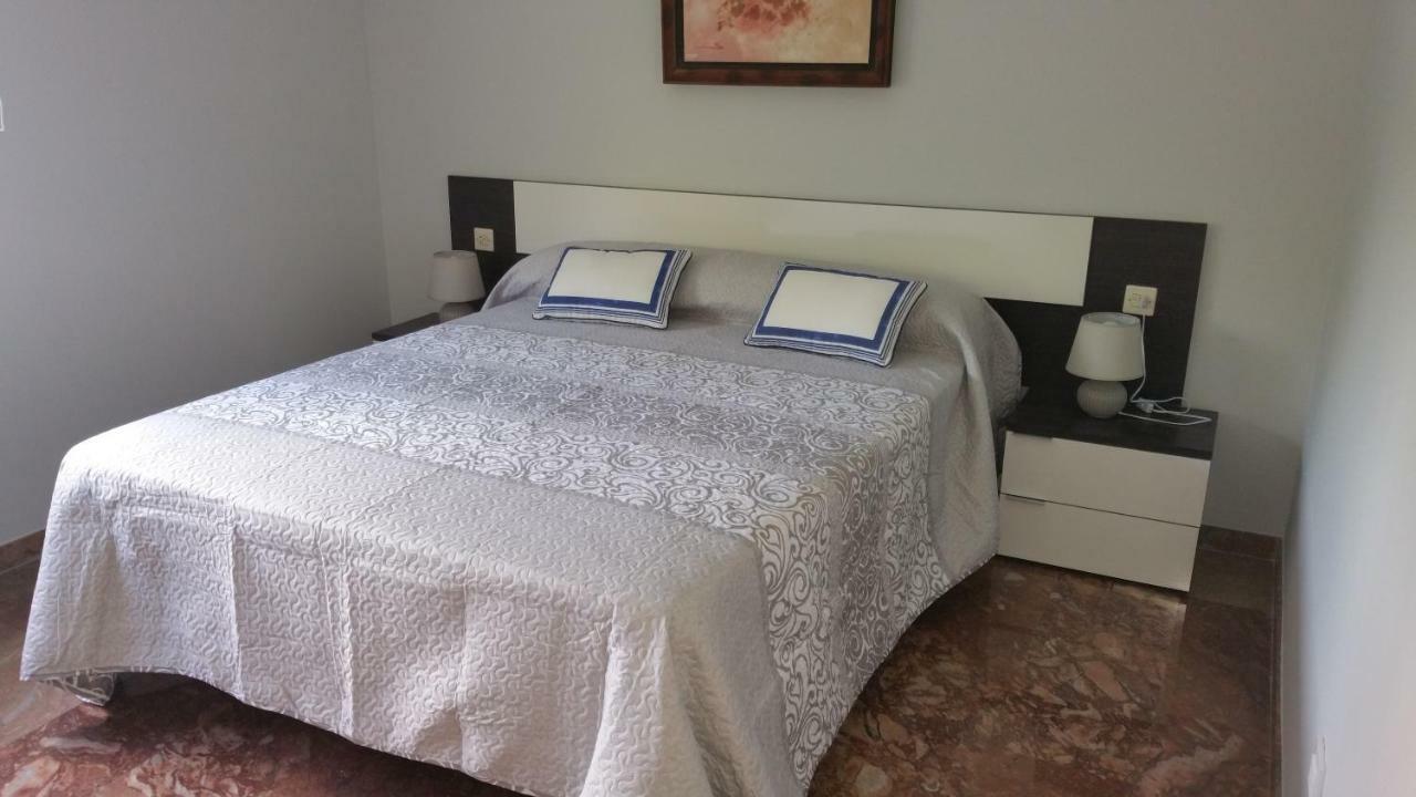 Apartament Sauces Parking Gratis Climatizado Jaén
